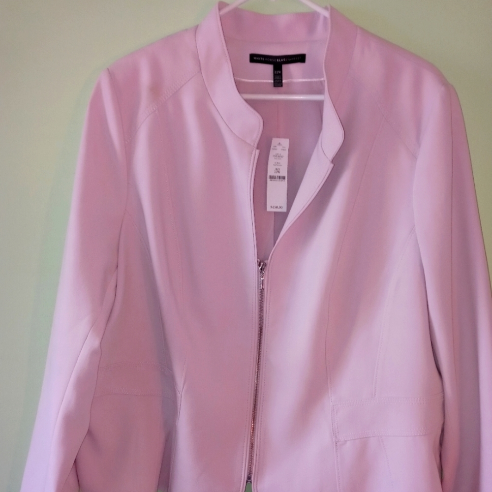 White House Black Market women's lavender blazer size 22